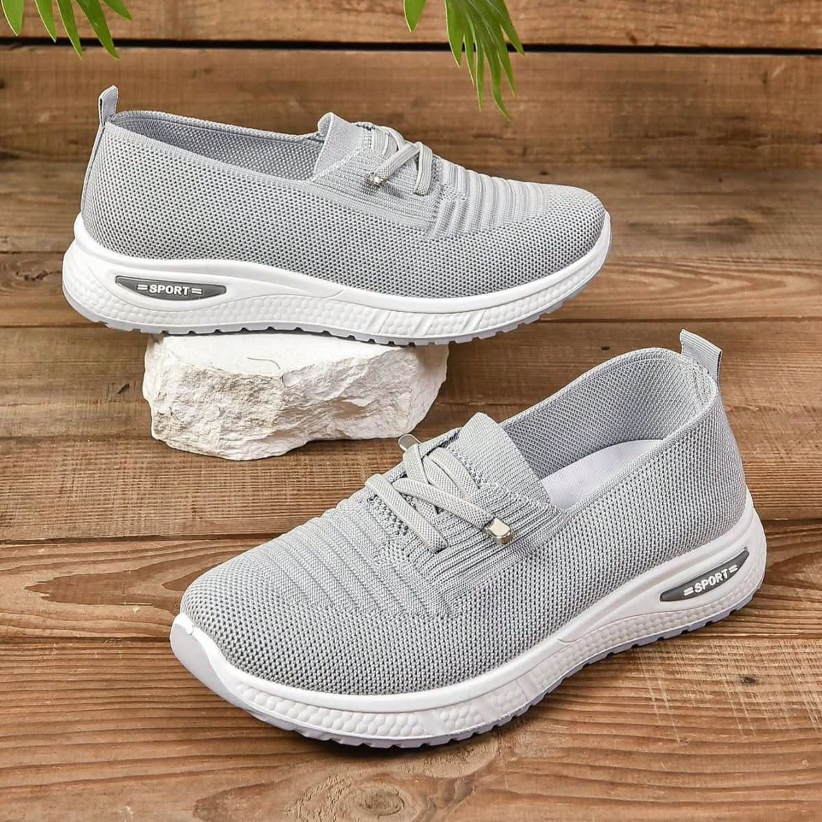 Sneakers Women - Slip-On Cushioned Lightweight