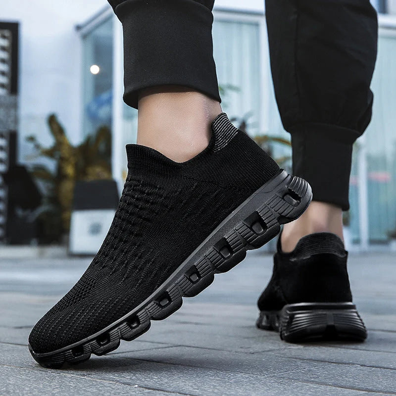 Trainers Men - Knitted Slip-On with Cushioned Sole