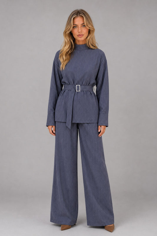 Pinstripe Women's Suit Set – Chic Style for Every Occasion