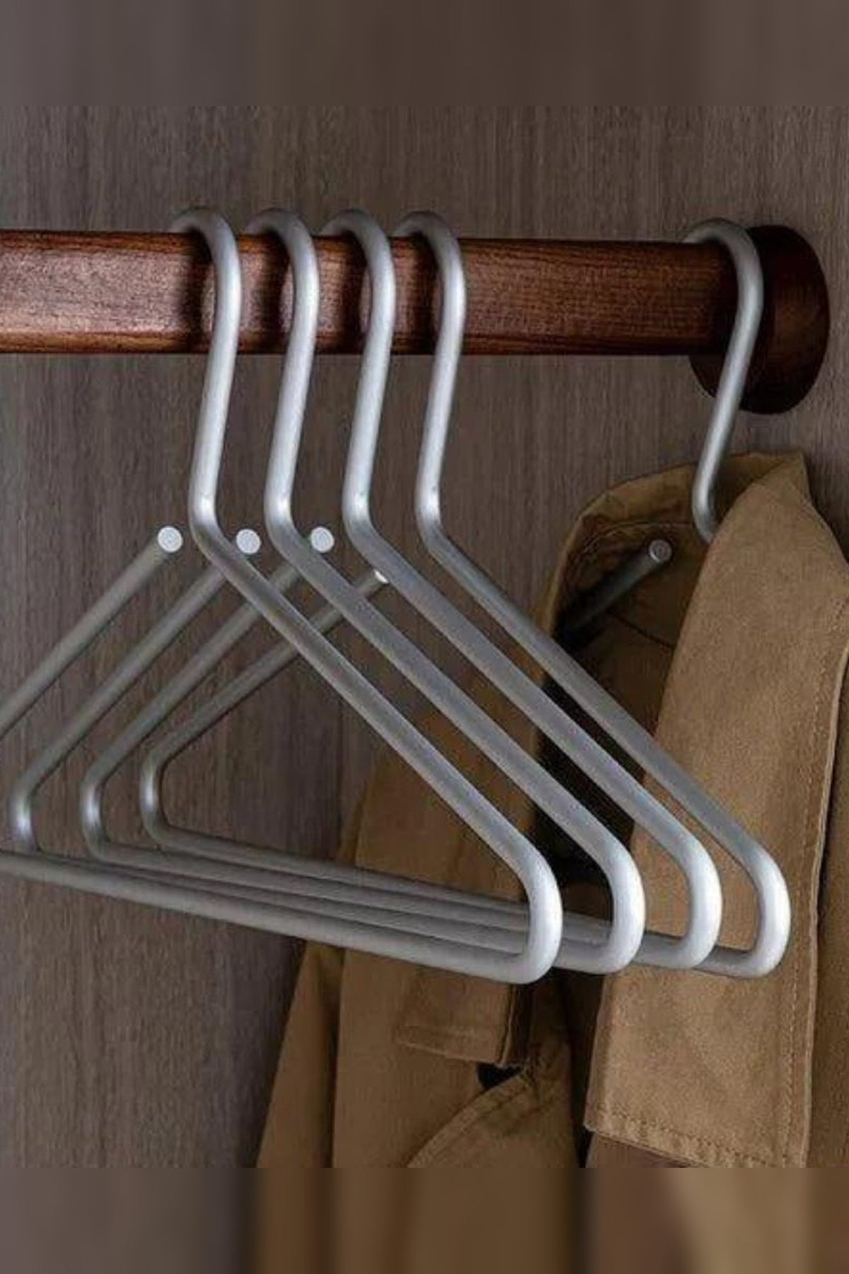 Non-Slip Clothes Hangers – set of five, slimline, matte finish