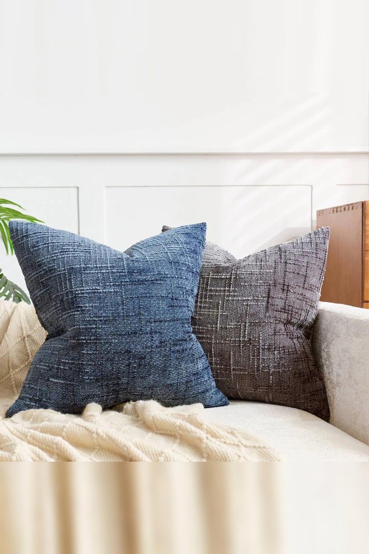 Chunky Chenille Cushion Cover – Japanese-Inspired Elegance