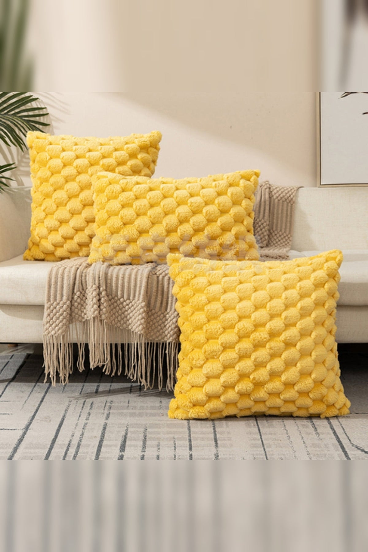 Honeycomb Textured Cushion Cover – Three Sizes, Hidden Zip