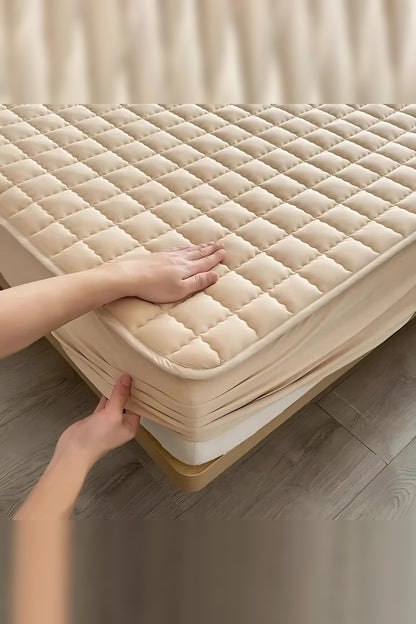 Waterproof Padded Mattress Protector