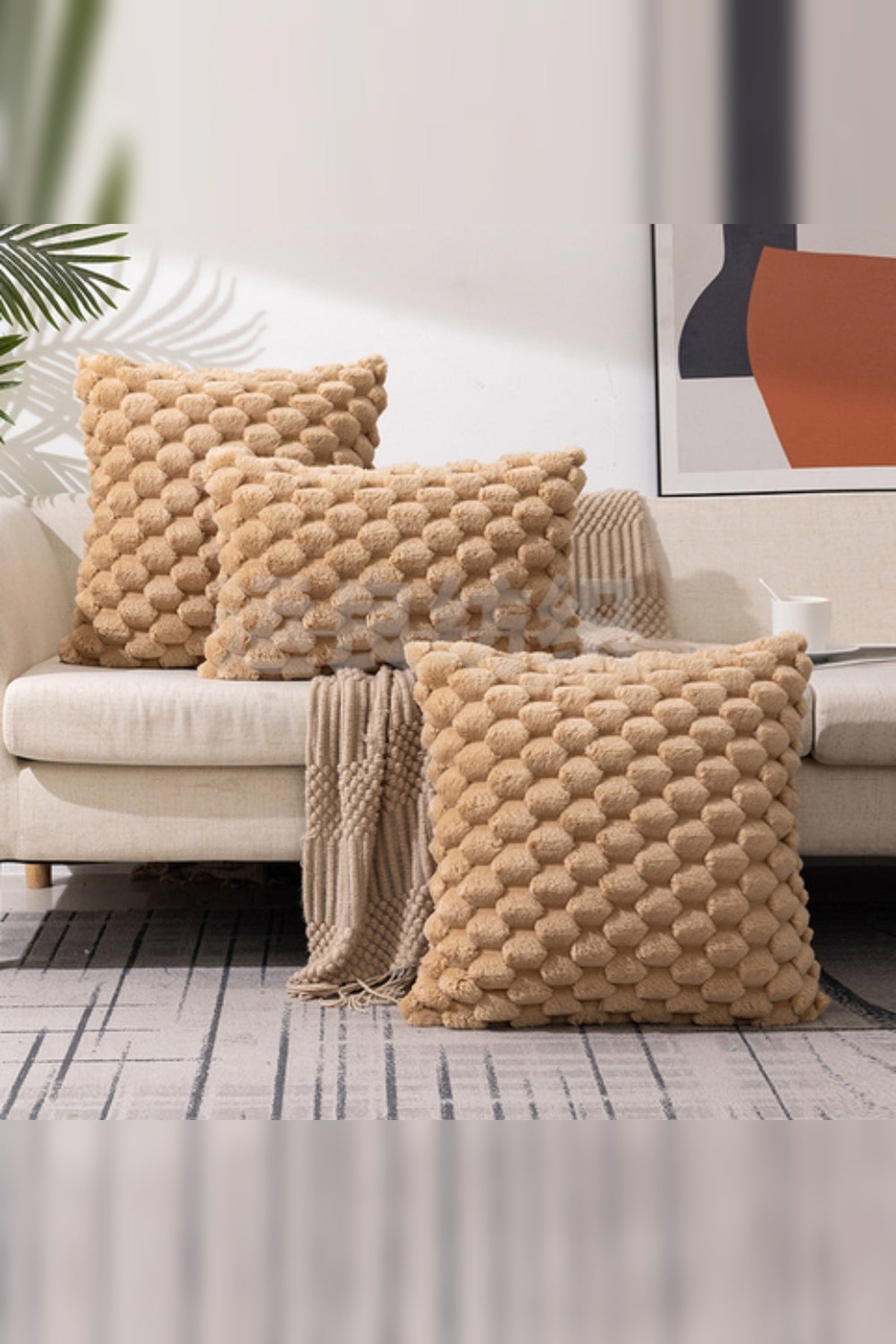 Honeycomb Textured Cushion Cover – Three Sizes, Hidden Zip