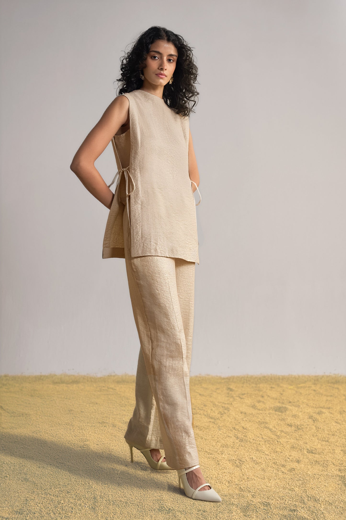 Alora Women's Outfit Silk-Linen Set – Breathable Comfort for Any Occasion 0