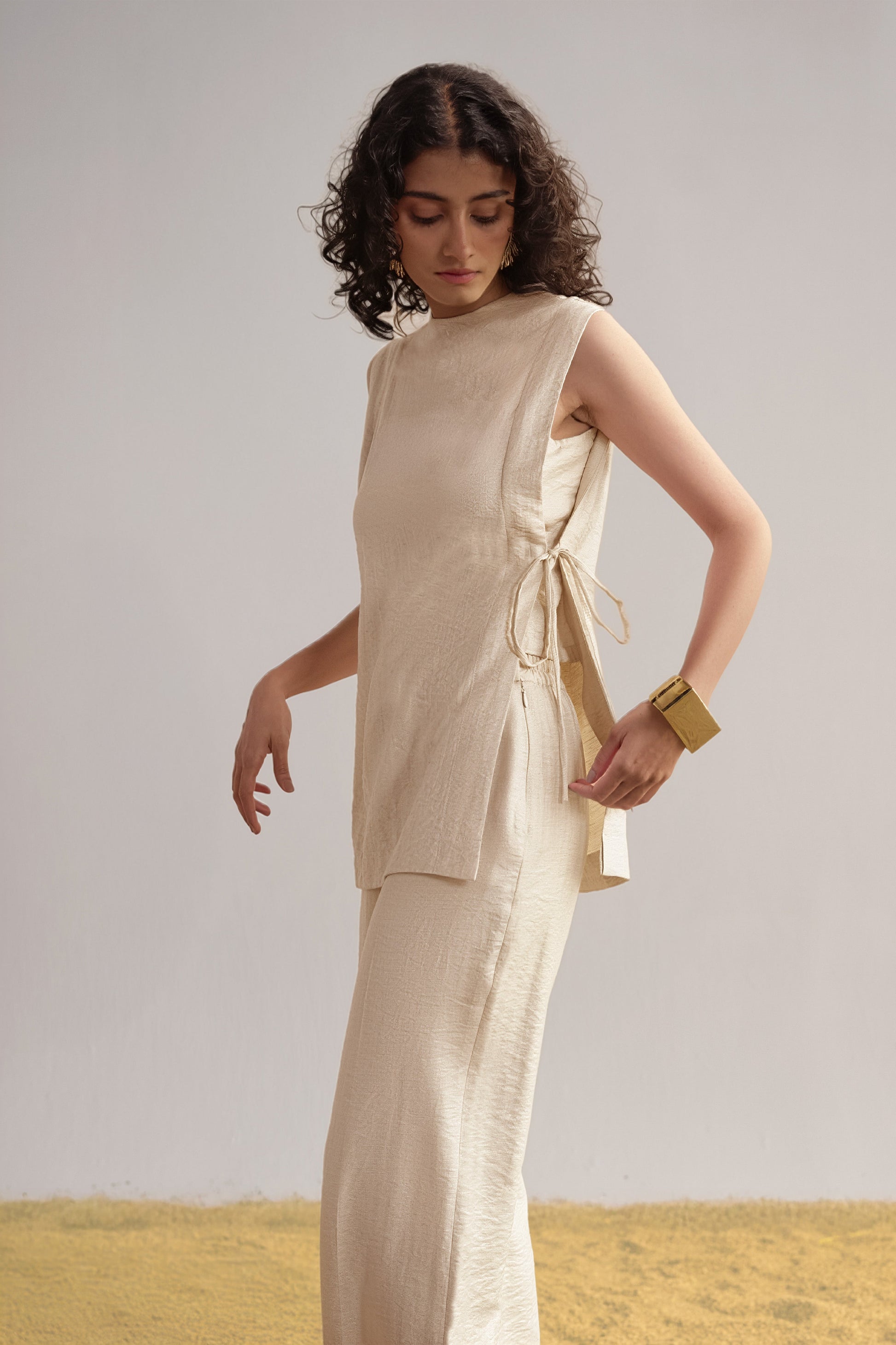 Alora Women's Outfit Silk-Linen Set – Breathable Comfort for Any Occasion 7