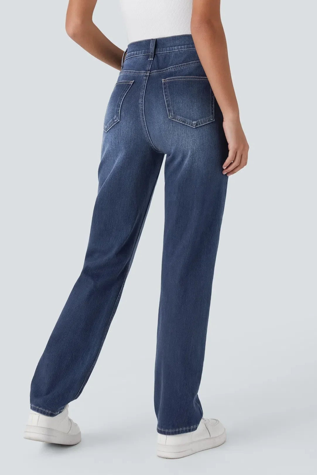 Jeans Women - Straight Cut Everyday Jeans with High Waist