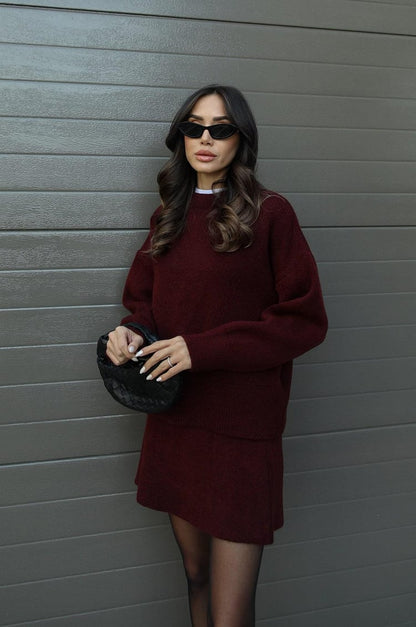 Kira Women's Cozy Sweater and Skirt Set – Elegant Warmth for Any Occasion 4