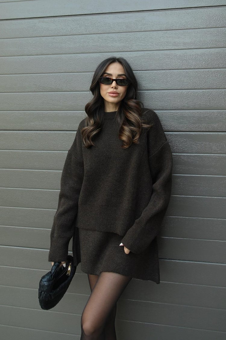 Kira Women's Cozy Sweater and Skirt Set – Elegant Warmth for Any Occasion 9