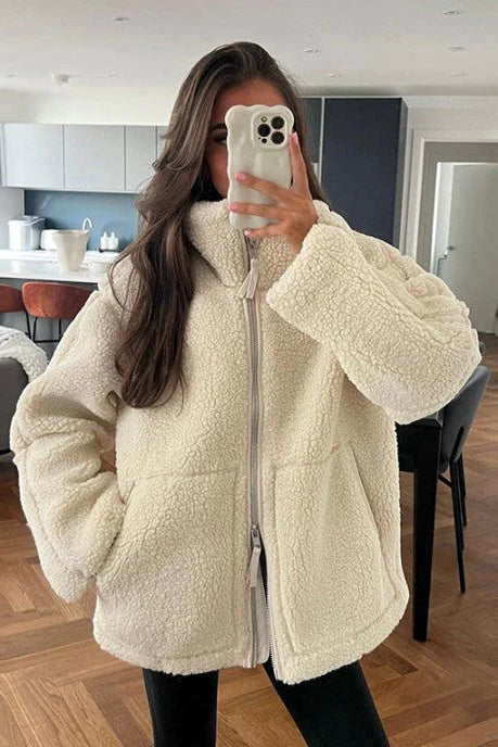 Liana Damen Teddyjacke – Weich und Warm für Kühle Tage 1