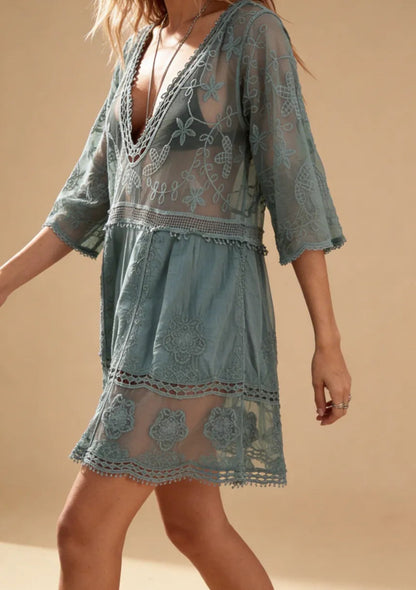 Liora Women's Beach Dress – Stylish V-Neck Floral Lace for Summer 5