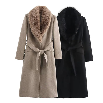 Liora Women's Fur Collar Coat – Stylish Warmth with Functional Pockets 0
