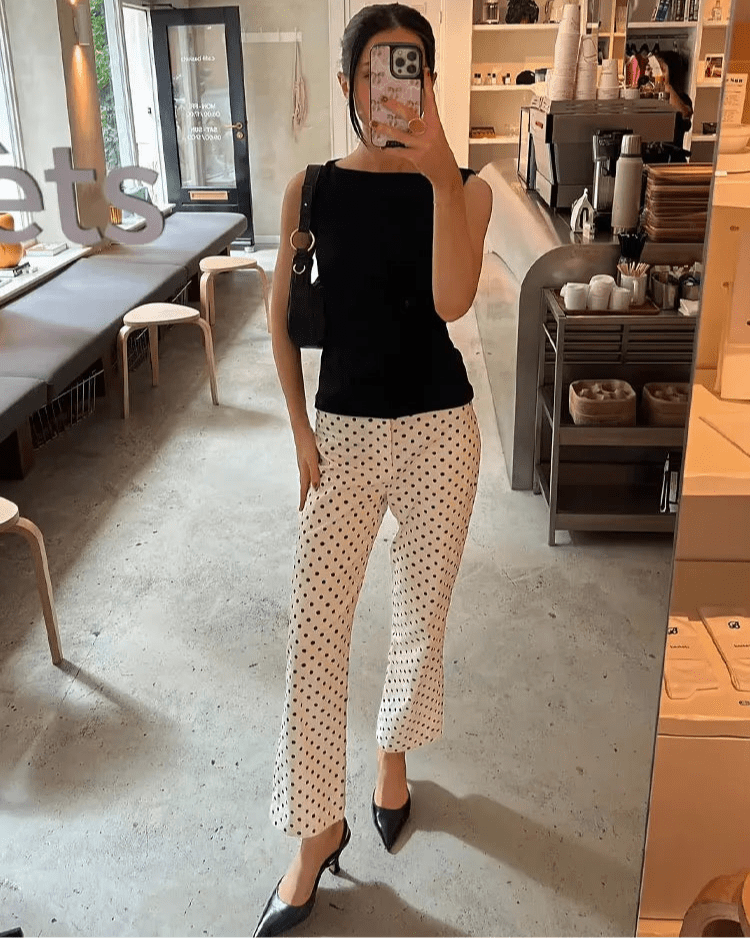 Liora Women's Set Loungewear – Stylish Comfort for Everyday Wear 16