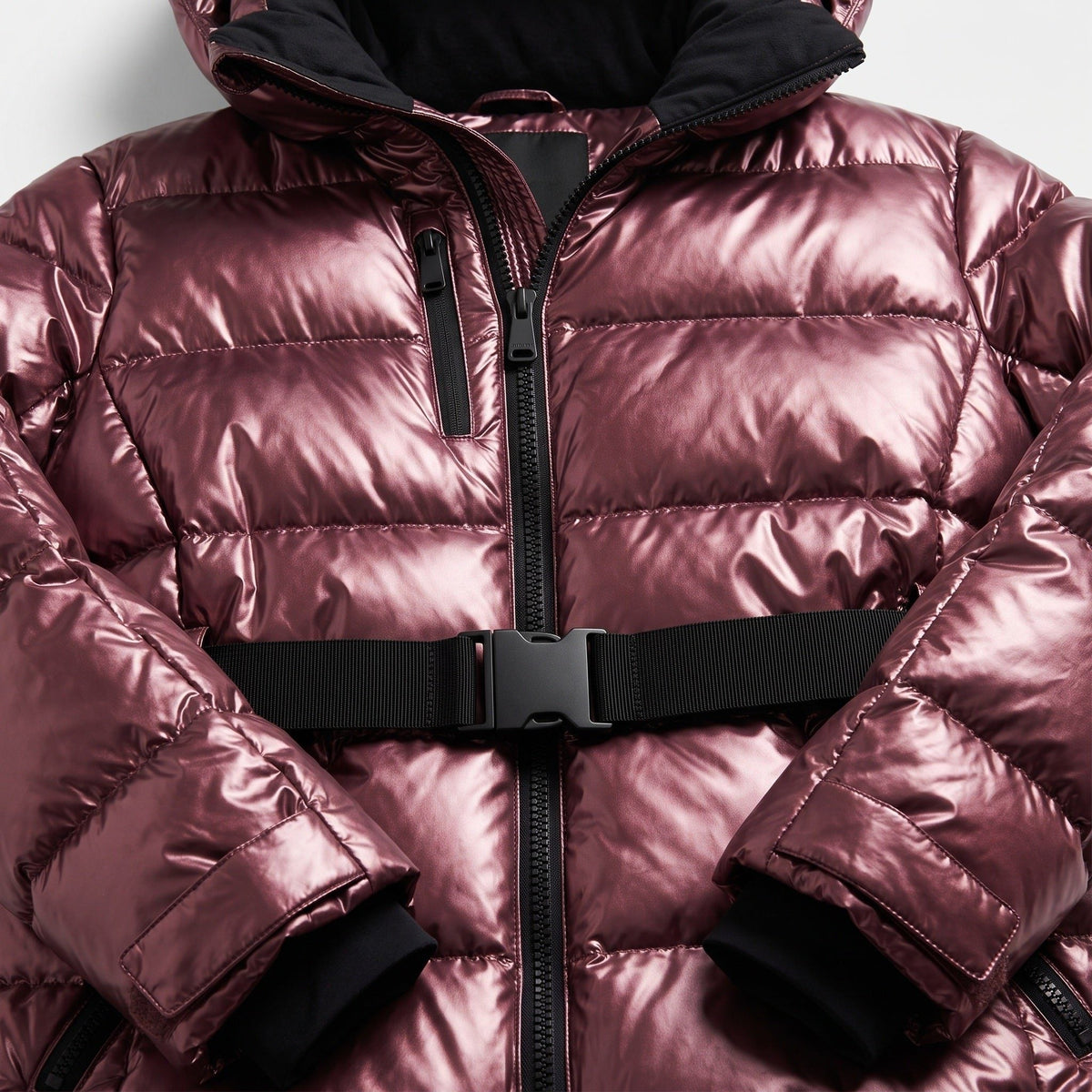 Liora Women's Ski Puffer Jacket – Fitted Design with Removable Belt for Warmth 2