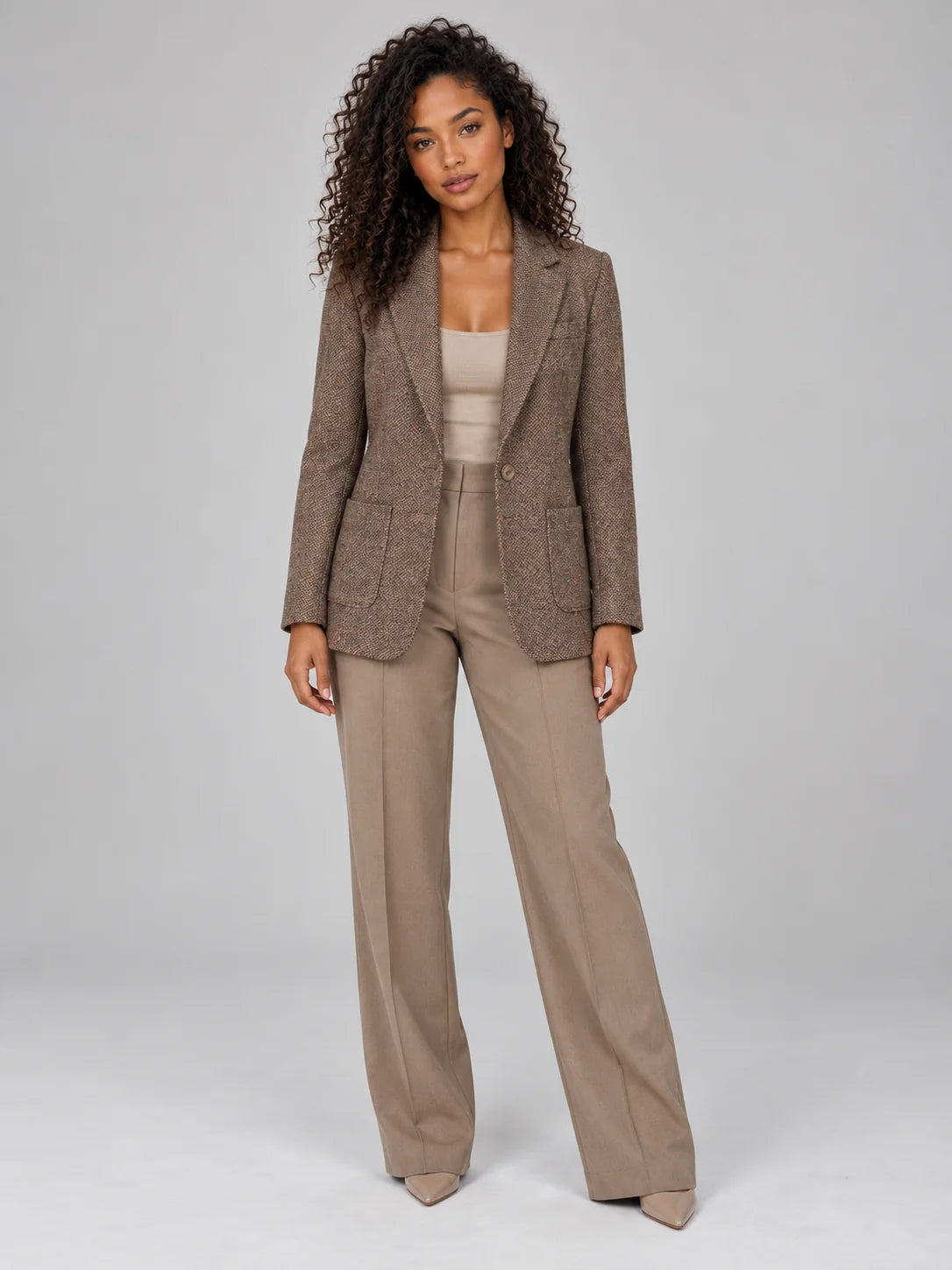 Liora Women's Tailored Blazer – Structured Wool Blend for Smart Casual Elegance 3