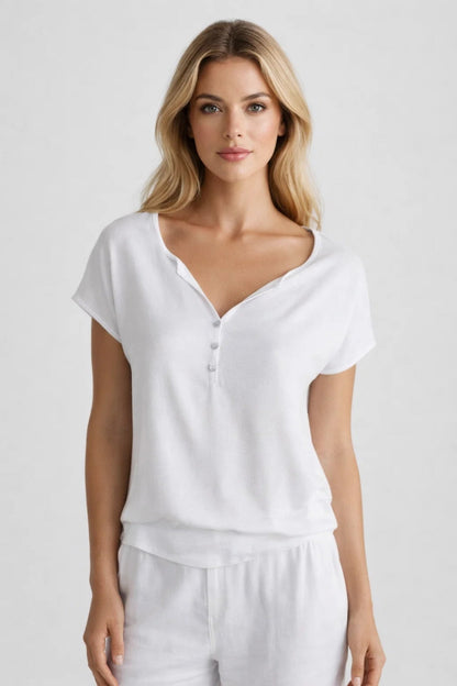 Loma Women's Casual Blouse – Flattering V-Neck for Everyday Elegance 2
