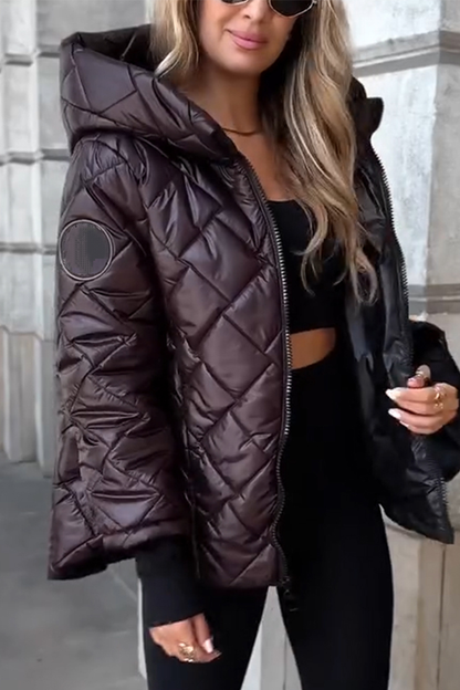 Luna Damenjacke – Glamouröse Partyjacke mit Federn für stilbewusste Frauen 6