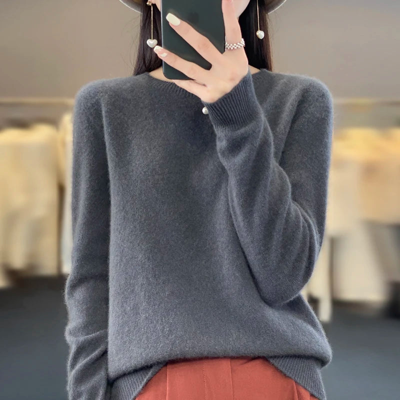 Luxe Women's Cashmere Sweater – Soft Comfort for Every Occasion 15