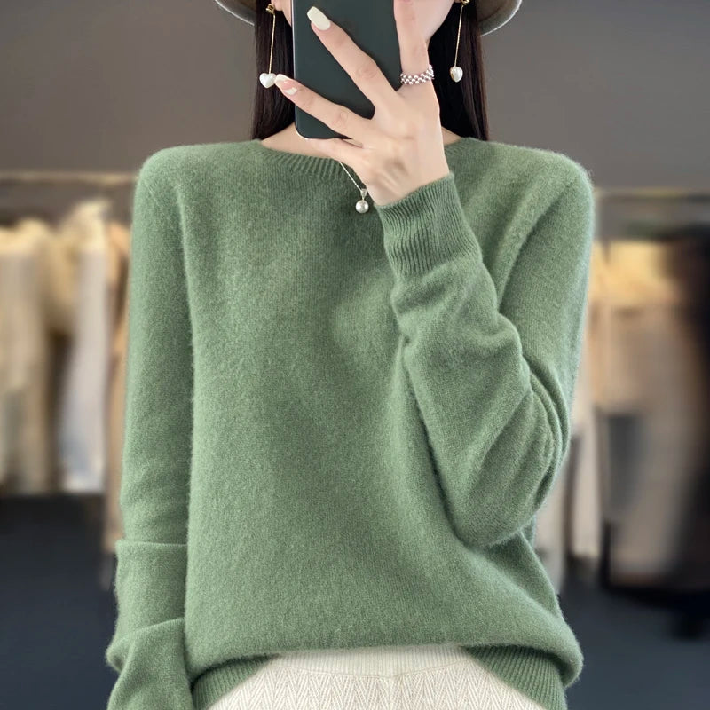 Luxe Women's Cashmere Sweater – Soft Comfort for Every Occasion 2