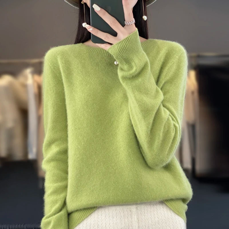 Luxe Women's Cashmere Sweater – Soft Comfort for Every Occasion 3