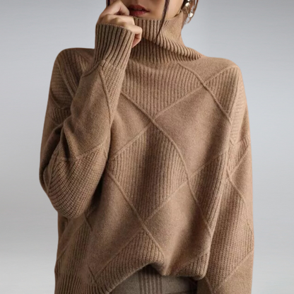 Luxe Women's Cashmere Sweater – Soft Turtleneck for Cozy Elegance 2