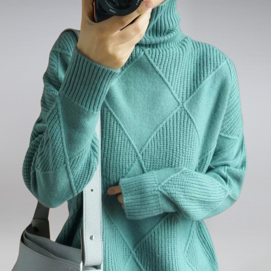 Luxe Women's Cashmere Sweater – Soft Turtleneck for Cozy Elegance 5