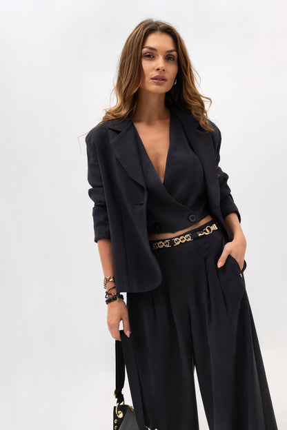 Mira Women's Wide Leg Trousers – Elegant Pleats for Effortless Style 7