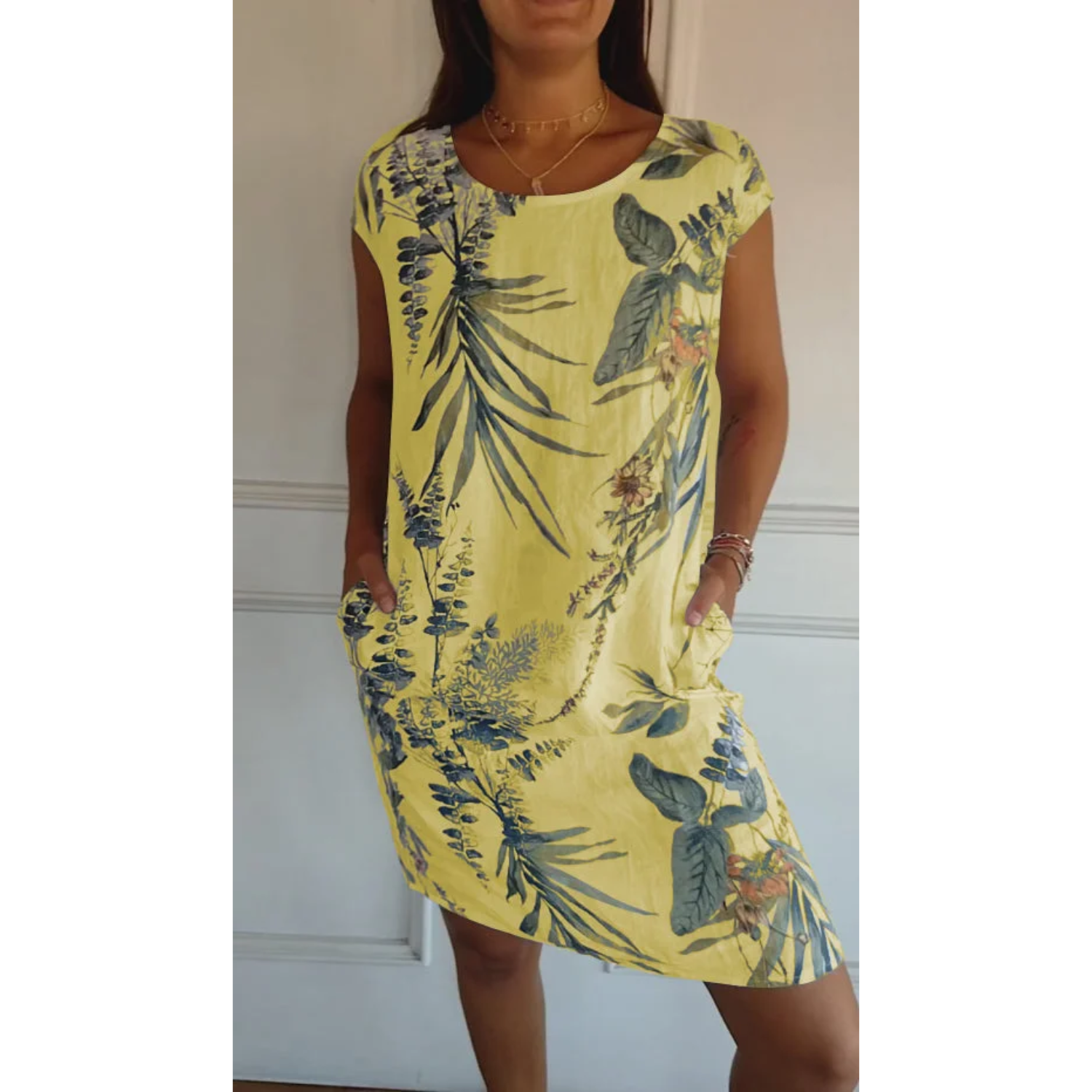 Mona Women's Summer Dress – Floral Pattern for Casual Outings 3