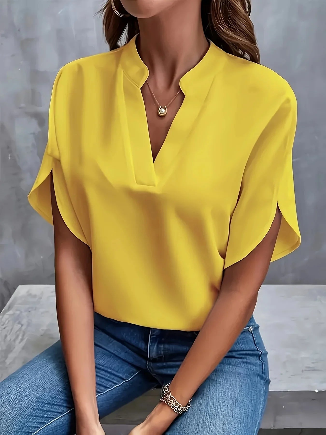 Thalina Women's Blouse – Elegant V-Neck Design for All-Day Comfort 2