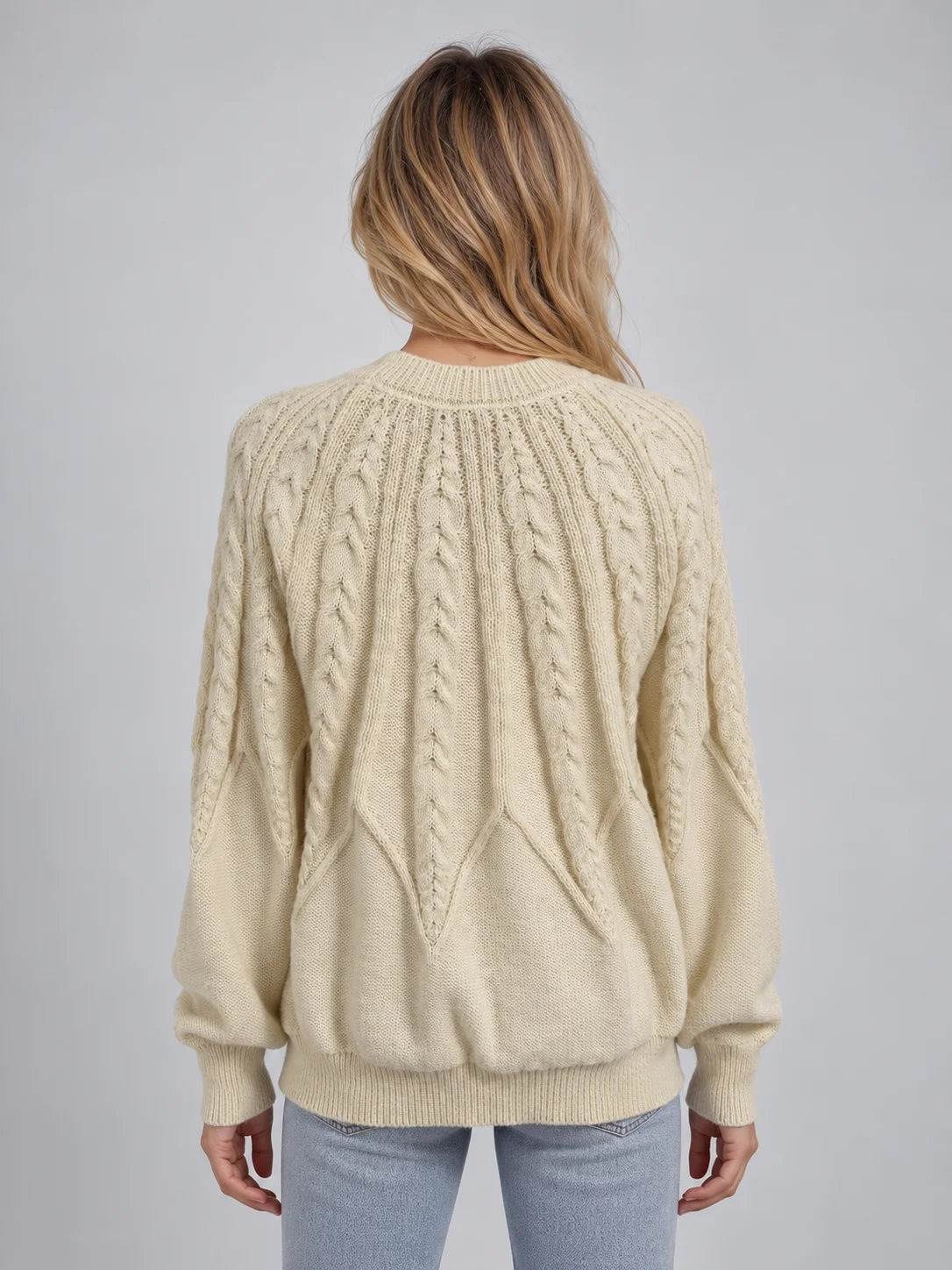 Women's Cable Knit Jumper – Cozy Classic For Everyday Elegance 4