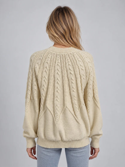 Women's Cable Knit Jumper – Cozy Classic For Everyday Elegance 4