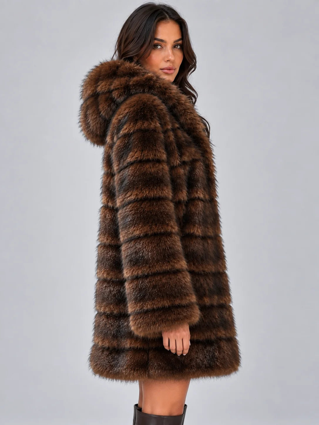 Women's Hooded Faux Fur Coat – Chic Warmth for Cold Days 2