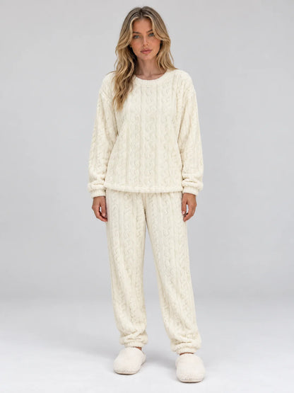 Women's Thermal Fleece Pajama Set – Perfect For Cozy Winter Nights 4