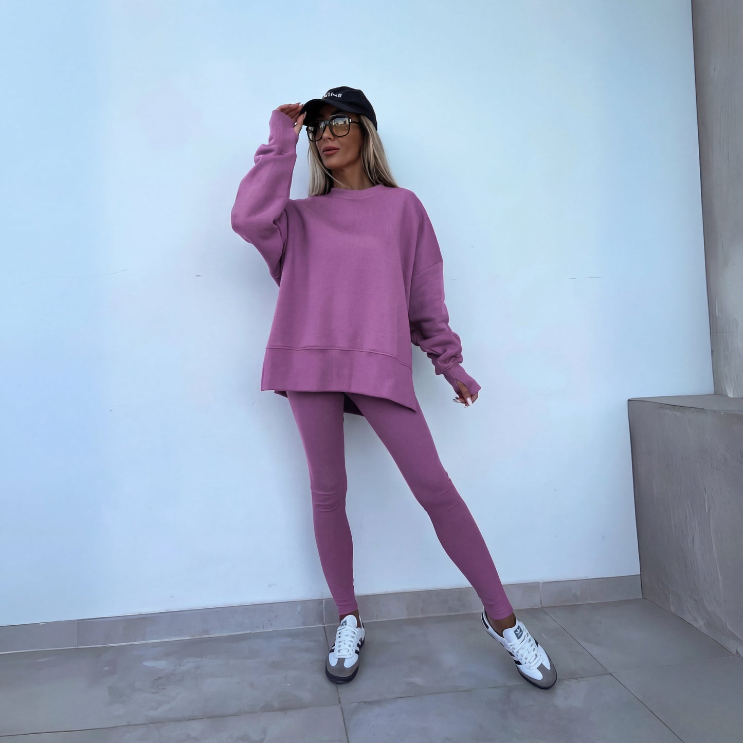 ZACHI Women's Sweatshirt and Jogger Set – Stylish Comfort for Relaxed Days 2