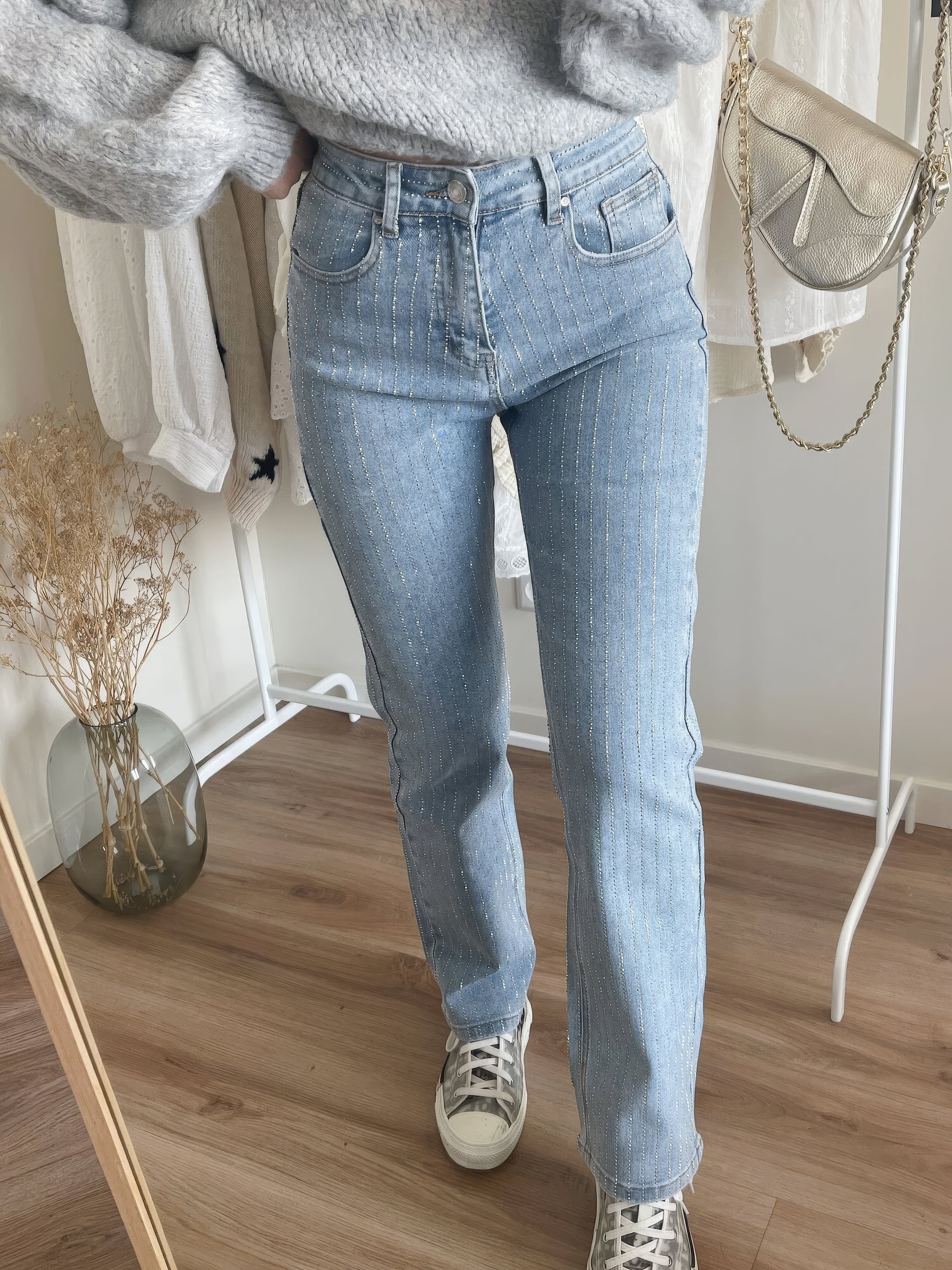 Zestful Denim Women's Jeans – Stretchy Comfort for All-Day Style 3