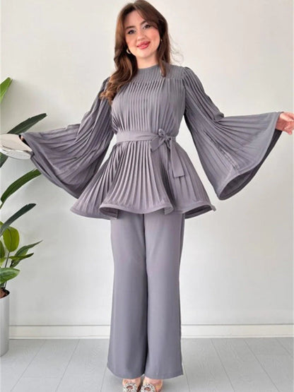 Zestful Elegance Women's Two-Piece Set – Stylish Flared Trousers & Chic Top 1