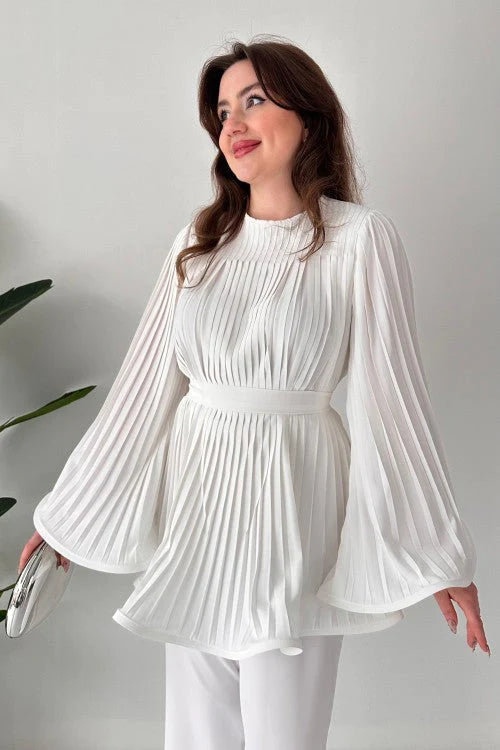Zestful Elegance Women's Two-Piece Set – Stylish Flared Trousers & Chic Top 6