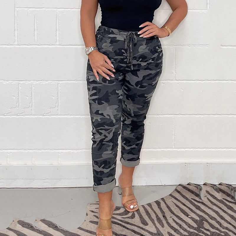 Zesty Women's Casual Pants – Trendy Camouflage Design for Everyday Comfort 3