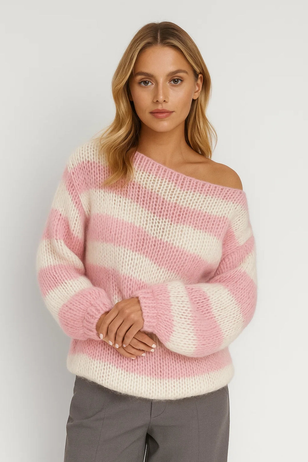 Zesty Women's Oversized Sweater – Cozy Design for Everyday Comfort 2