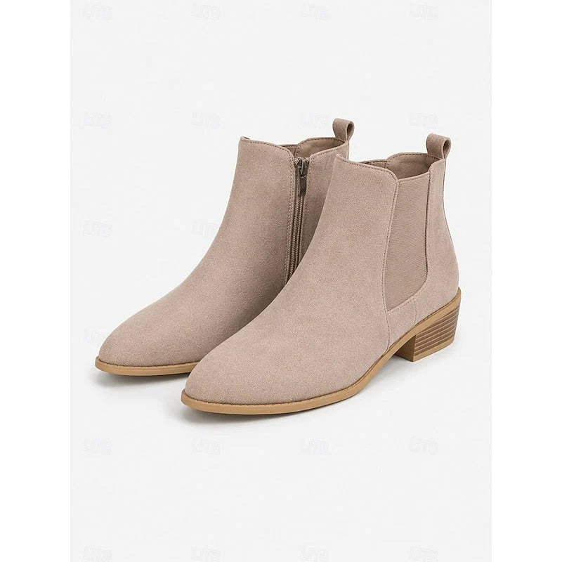 Boots Women - Chelsea Ankle Boots with Pointed Toe and Zip