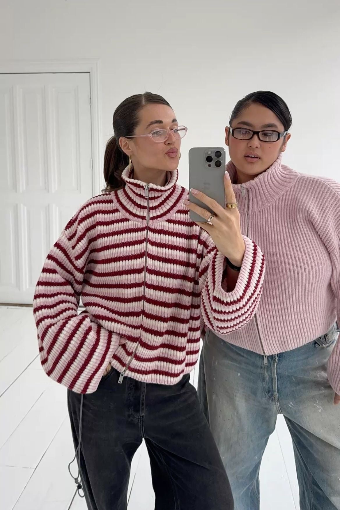 Cardigan Women - Striped Knit Zip Jacket with Funnel Neck and Pockets