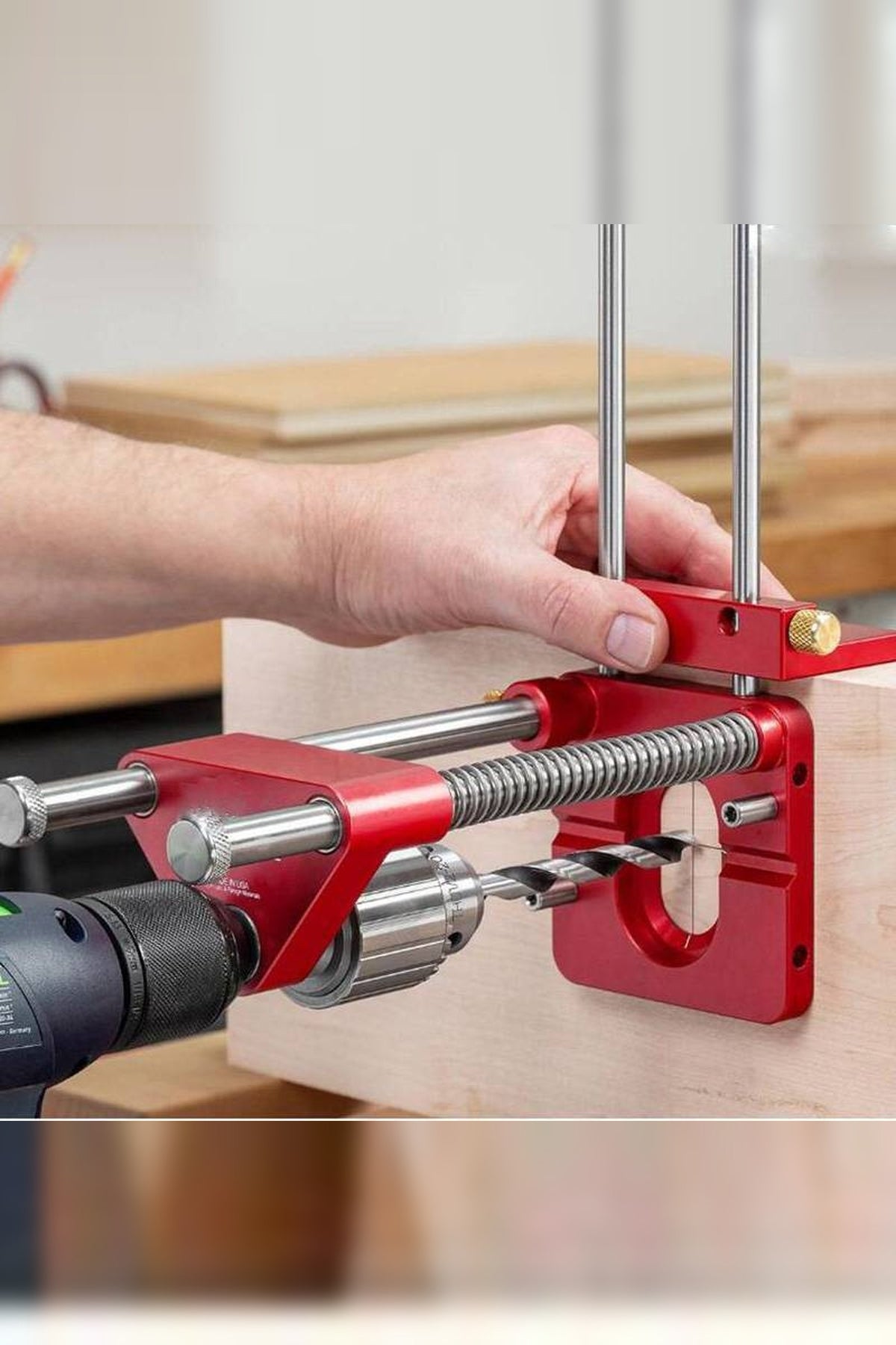 90-Degree Drill Guide – Keeps the Drill Bit Straight