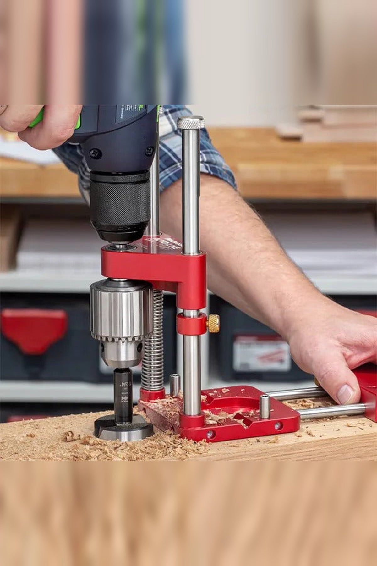 90-Degree Drill Guide – Keeps the Drill Bit Straight