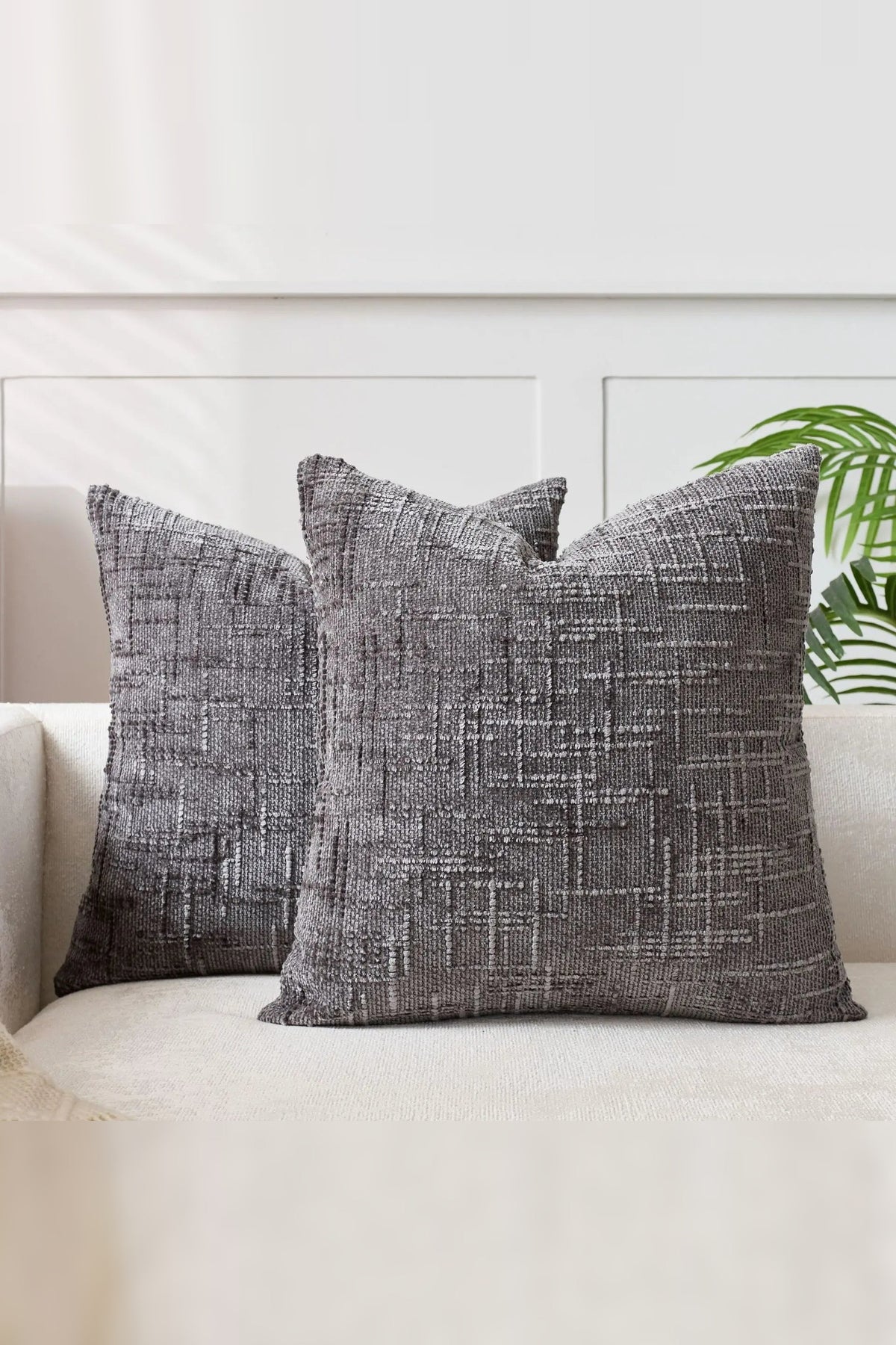 Chunky Chenille Cushion Cover – Japanese-Inspired Elegance