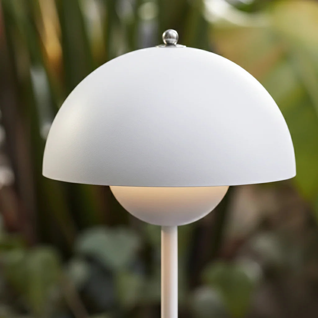 Hemisphere Table Lamp – rechargeable, dimmable, warm white light