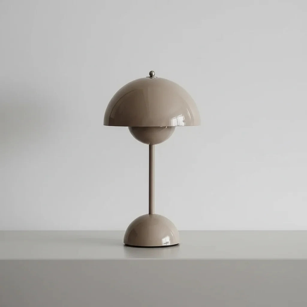 Hemisphere Table Lamp – rechargeable, dimmable, warm white light