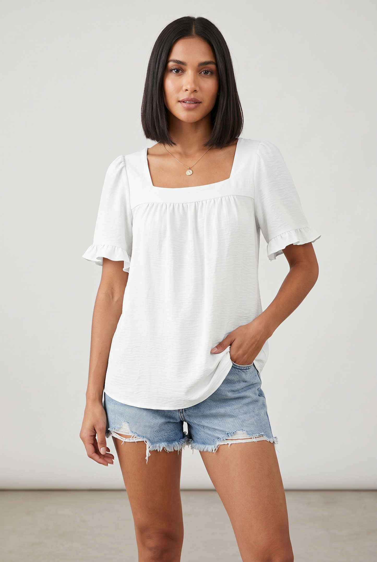Top Women - Square Neck Summer Top with Short Sleeves