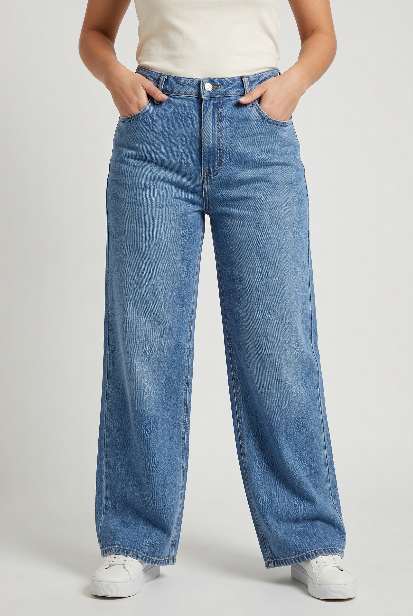 Wide leg high waist denim jeans