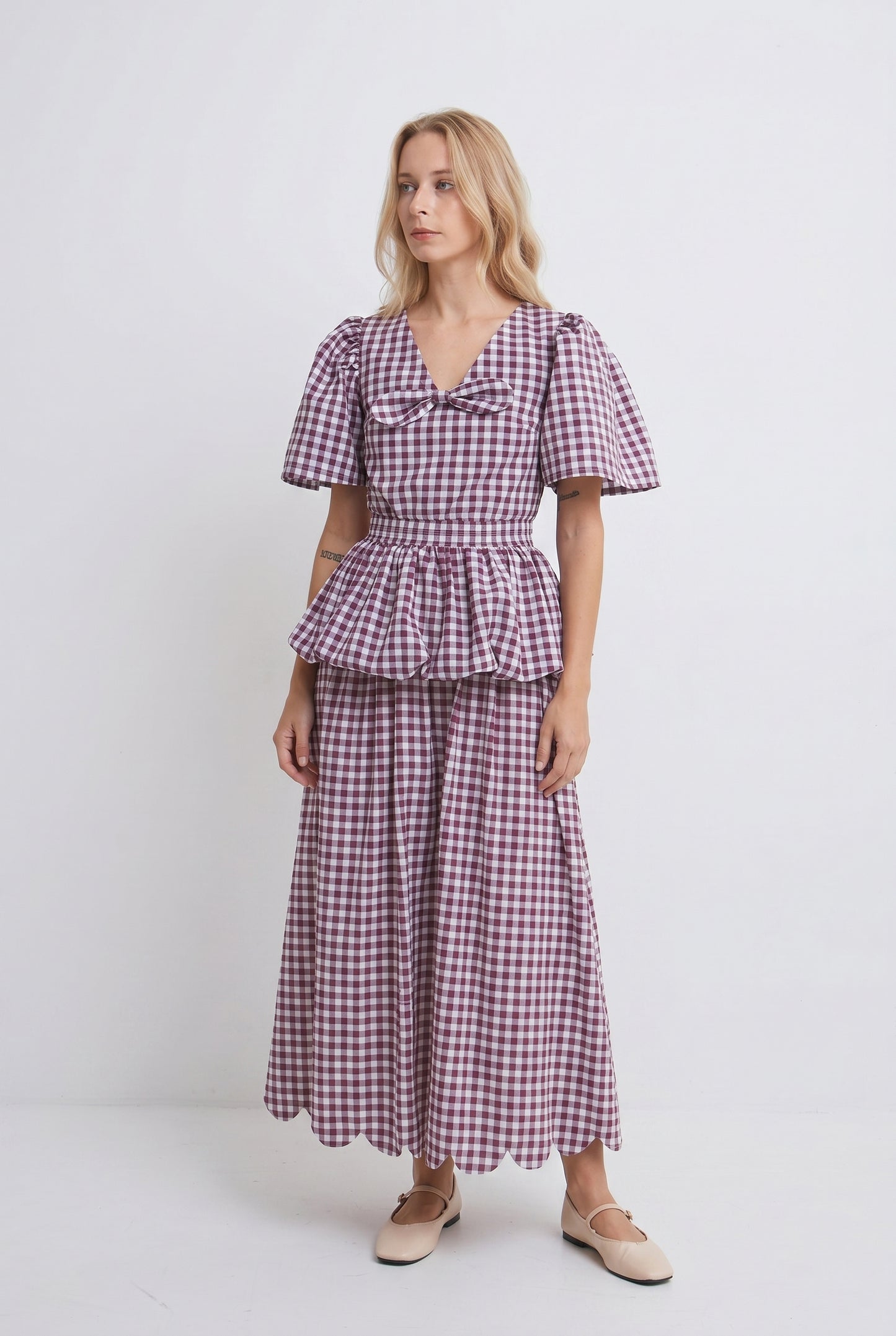 Maxi Dress Women - Gingham Puff Sleeve Dress with Tie-Bow V-Neck