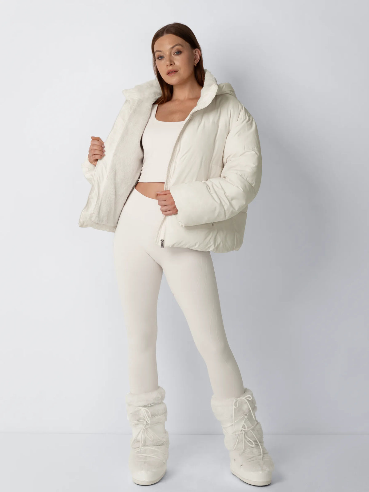 Jacket Women - Short Puffer with Removable Hood